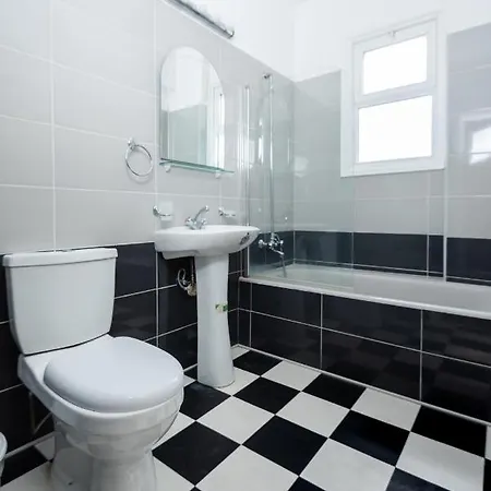 Caspian Flat 305 Larnaca